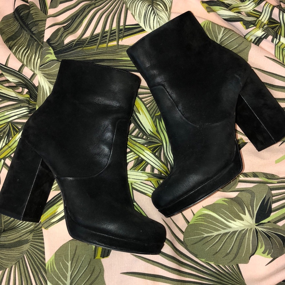 🌙MIX N0.6 Booties🌙